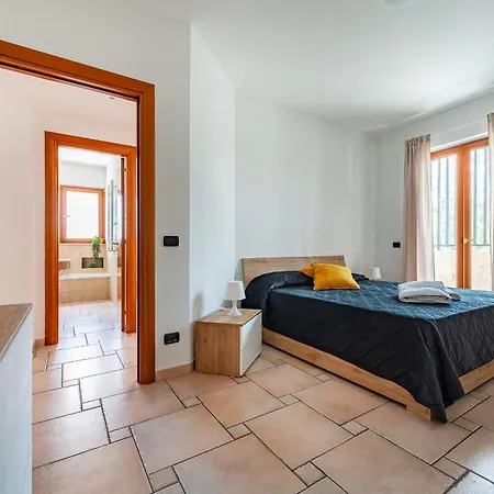 Prázdninový dům 10 Min Airport & Wifi - Wonderful 5 Stars Bari